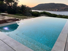 Summer Villa in Porto Rafti